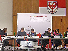 Nach 20 Jahren arbeitetet die Brandenburger Enquete-Kommission endlich politisches Unrecht in Cottbus auf.