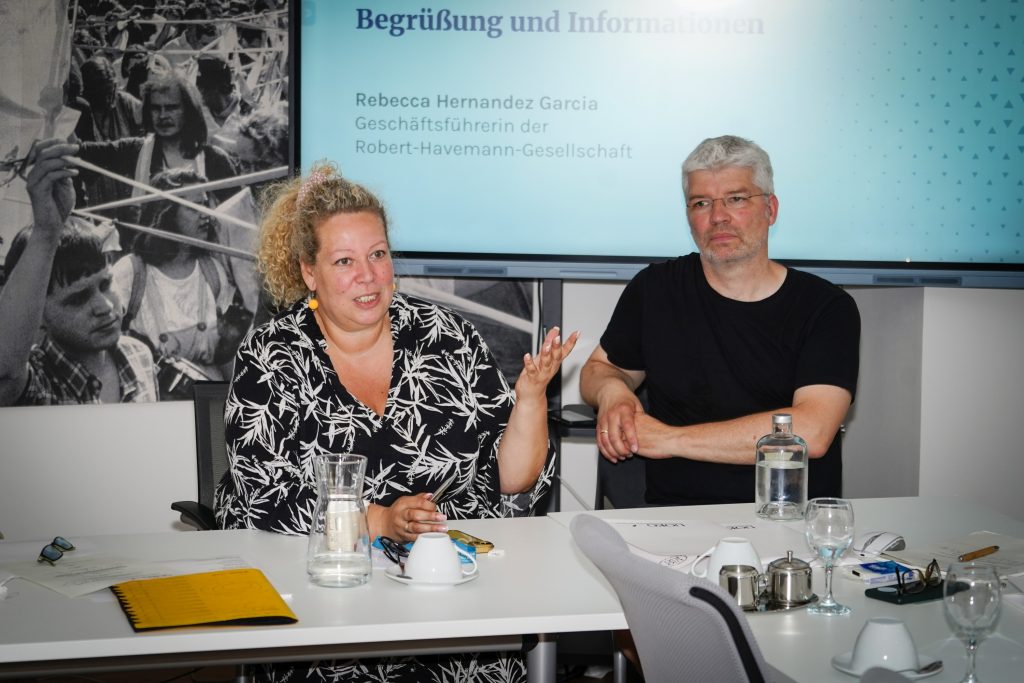 Rebecca Hernandez Garcia, Christoph Stamm
